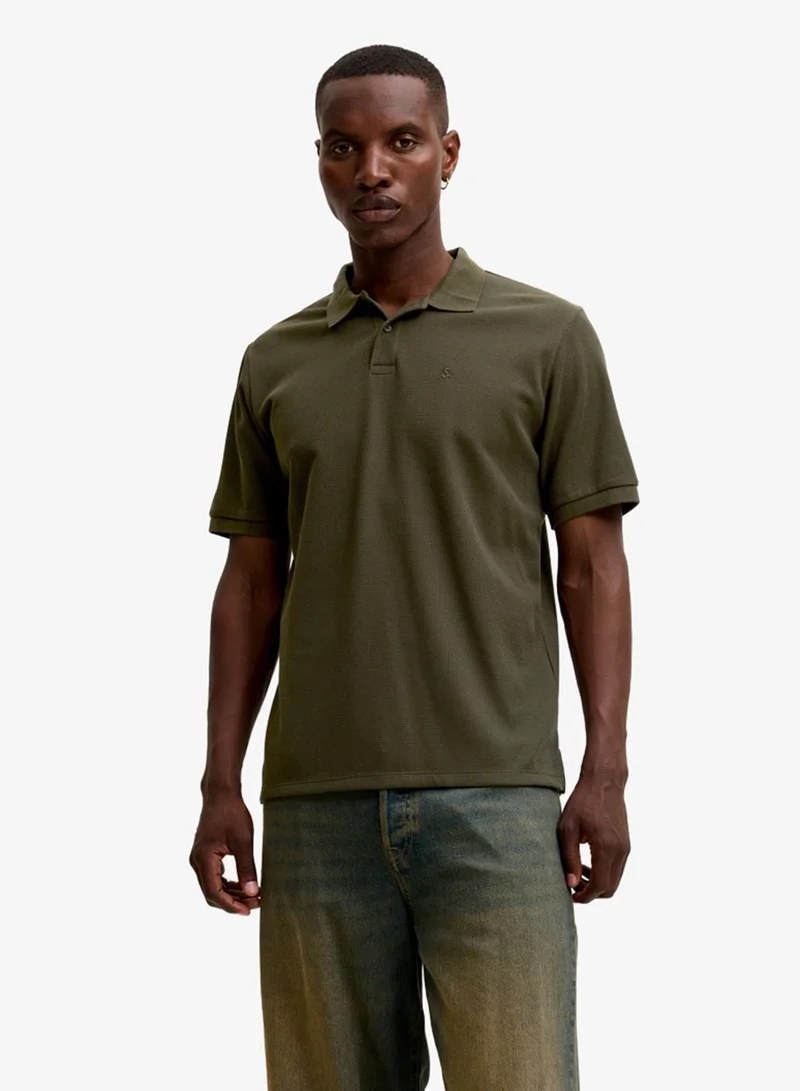 JACK & JONES Solid Regular Fit Polo