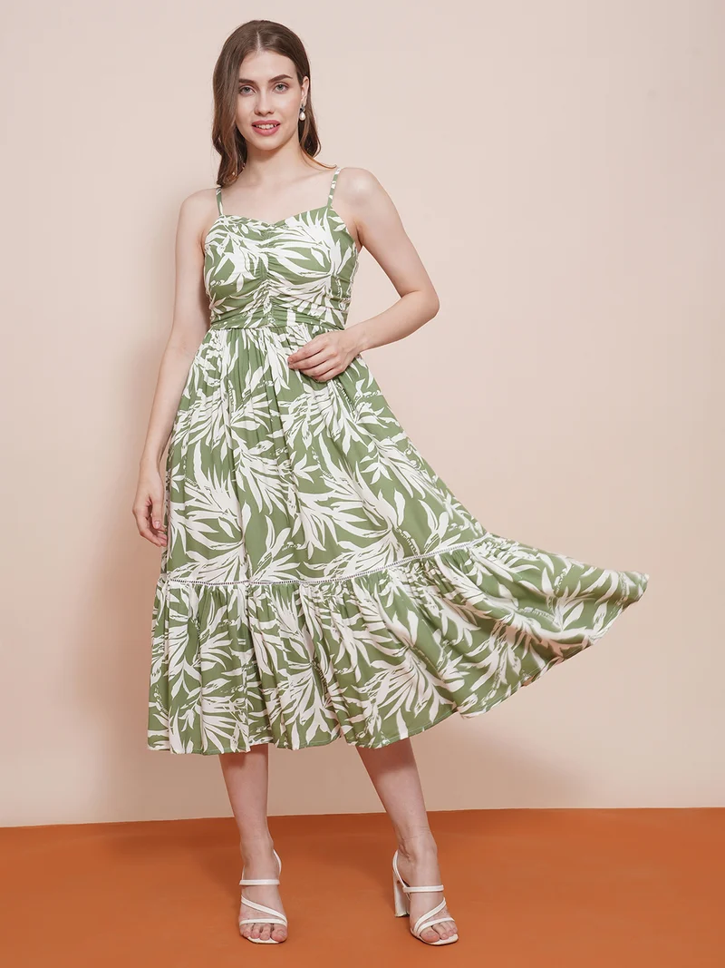 جلو باص Women Sweetheart Neck Strappy Shoulder Smocked Pleated Fit & Flare Midi Dress