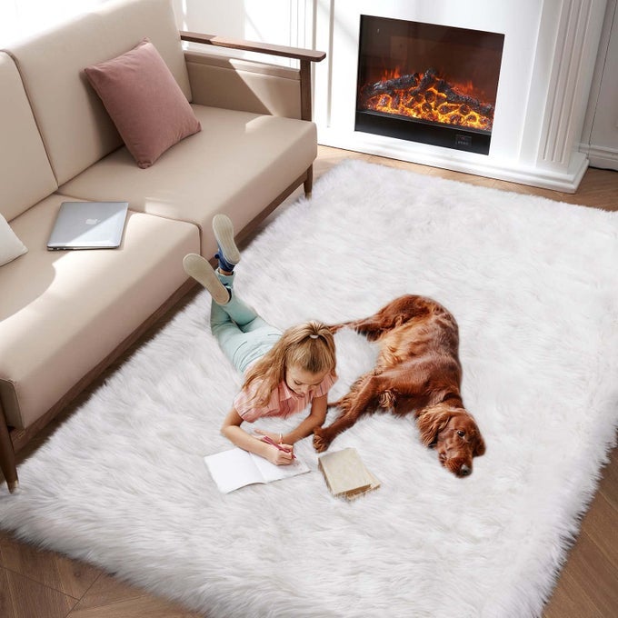 FLUFFY AREA RUG WHITE FAUX FUR RUG FOR BEDROOM 3X5 SOFT SHAG FUZZY RUGS FOR LIVING ROOM FURRY BEDSIDE NURSERY RUG PLUSH INDOOR FLOOR CARPET FOR KIDS ROOM TEEN DORM