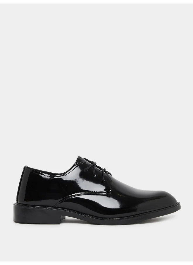Styli Styli Solid Almond Toe Lace Up Derby Shoes