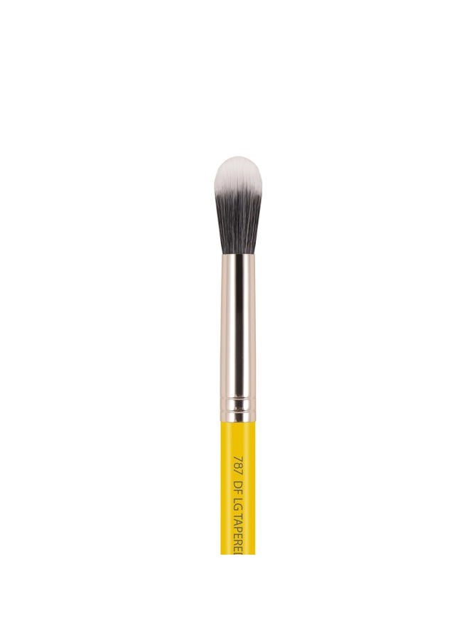 Bdellium Tools فرشاة مكياج مدمجة مدببة من ستوديو د. ف. كبيرة - Image 2