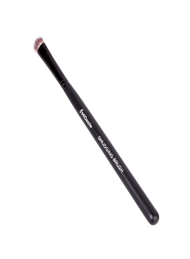 Omidazzle Midazzle Professional Eye Smudger Brush (MIMB00413) - Image 1