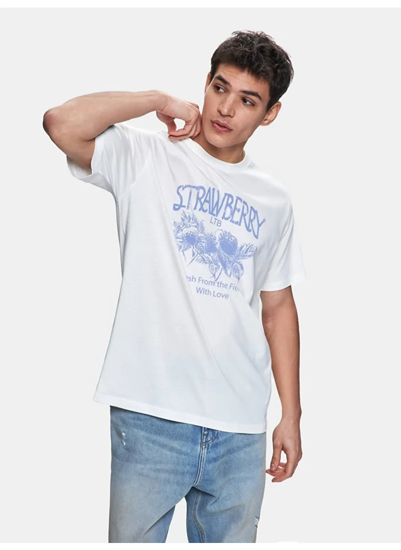 إل تي بي Cream T-Shirt