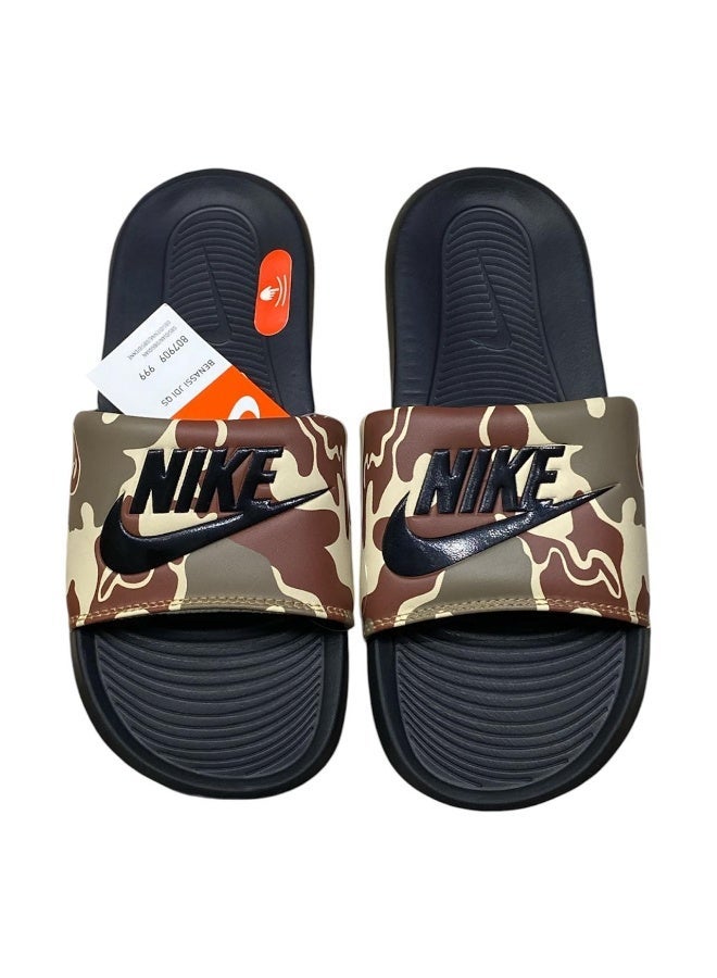 Nike Urbanite Men's Slippers, Lightweight, for Everyday Use - Image 1