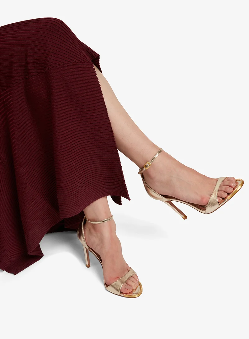 تيد بيكر صنادل كعب بحزام للكاحل من هيلي