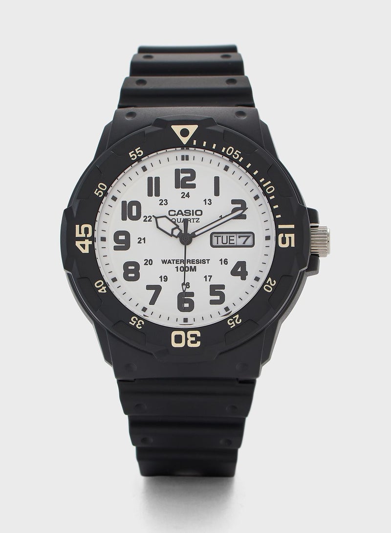 كاسيو ساعة يد بعقارب وسوار من السيليكون - Image 1