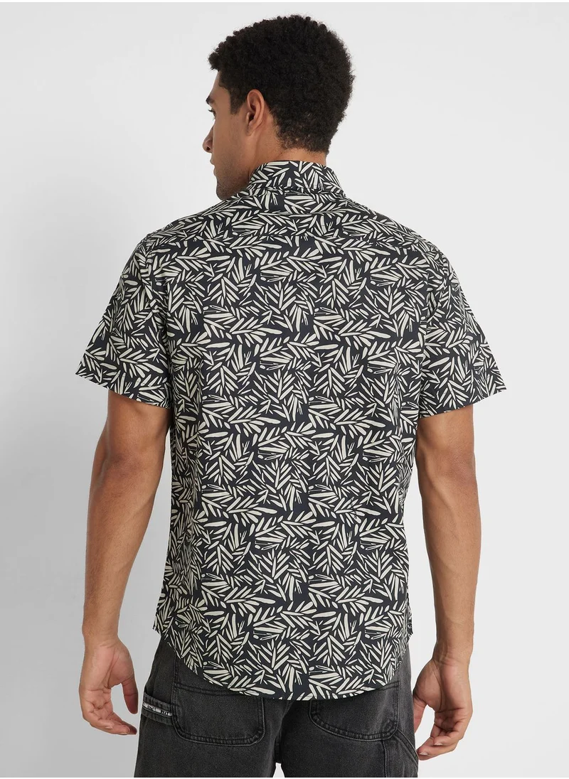 سفنتي فايف Leaf Print Shirt