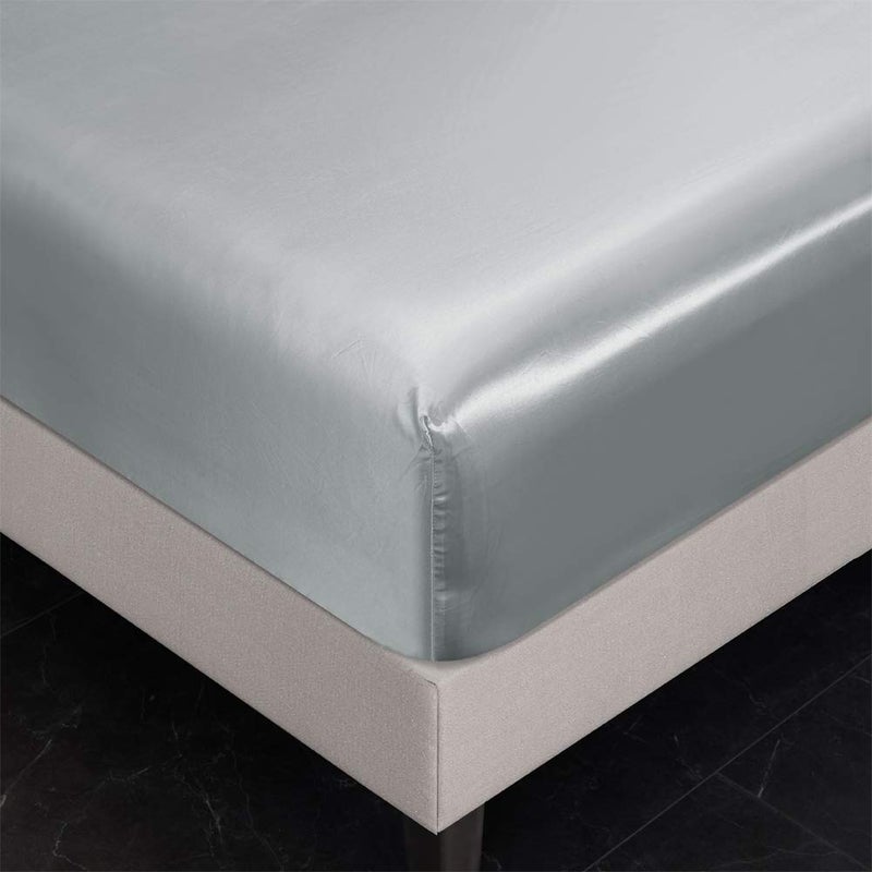RevenRella 6 Piece Satin Sheet Set European Style Bedding Sets Deep Pocket 1800 Rich Silk Velet Ribbon Super Soft 4 Pillowcases Wrinkle Fade Resistant Esay Care Machine Wash (Light Grey,King) - Image 4