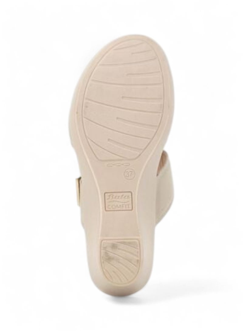 Bata Elegant Cross-Strap Wedge Sandal - Image 5