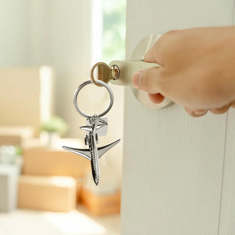 Sleek Silver Aircraft Model Keychain - Perfect Gift for Aviation Enthusiasts - Image 5
