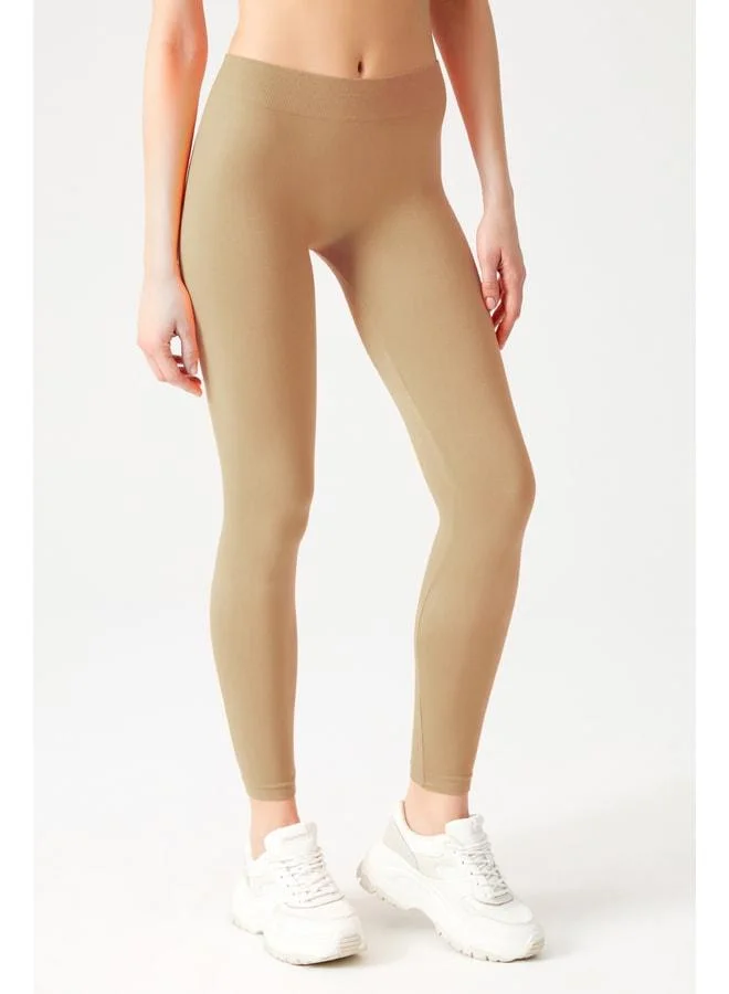 Los Ojos Vizon Flexible and Supportive Sports Leggings.