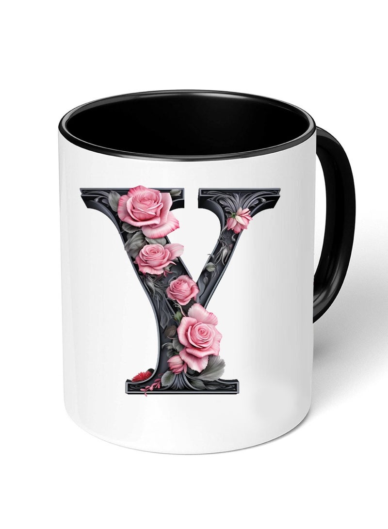 برينت شوب فور مي كوب قهوة سيراميك مبدئي بحروف كبيرة - كوب قهوة أو شاي سيراميك بتصميم منمق مطبوع بلونين - كوب قهوة أو شاي سيراميك 11 أونصة - كوب أسود لامع - هدية شخصية لأفراد العائلة والأصدقاء - Image 1