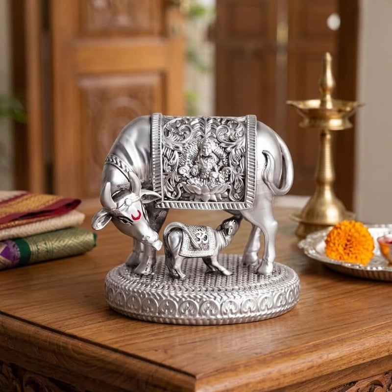 ARNAVIRA Gold Plated Antique Finish Lord Balaji Charan Paduka | Vishnu Charan Paduka for Pooja Room/Car Dashboard/Gifting (Kamdhenu Cow Gold, Small) - Image 2