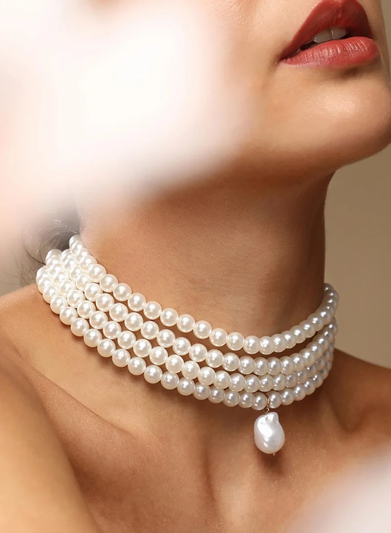 SOHI The Small Jackie Statement Necklace