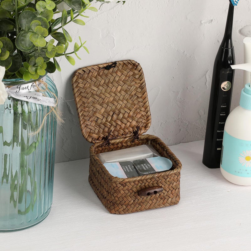 GUSHBIN Mini Seagrass Basket Handwoven Small Wicker Basket with Lid Square Portable Storage Baskets for Key Jewelry Decorative Organizer Box for Shelf, 3.5"L x 3.5"W x 2"H - Image 3