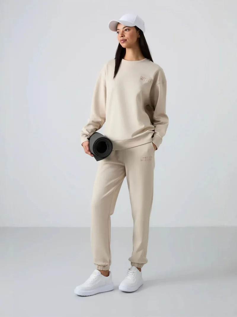 تومي لايف TOMMY Oversized Crew Neck Sweatshirt and Pants Set