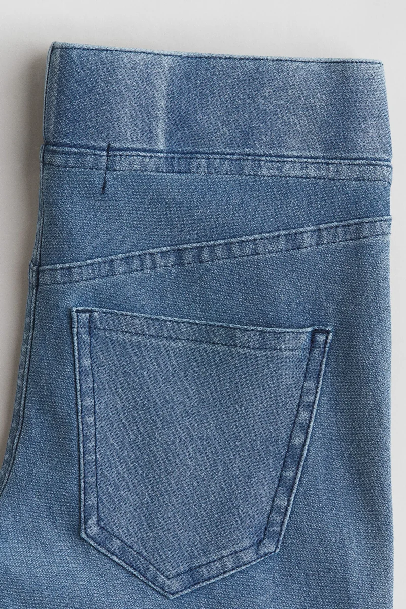 اتش اند ام جغينغز واسع بمظهر الدنيم