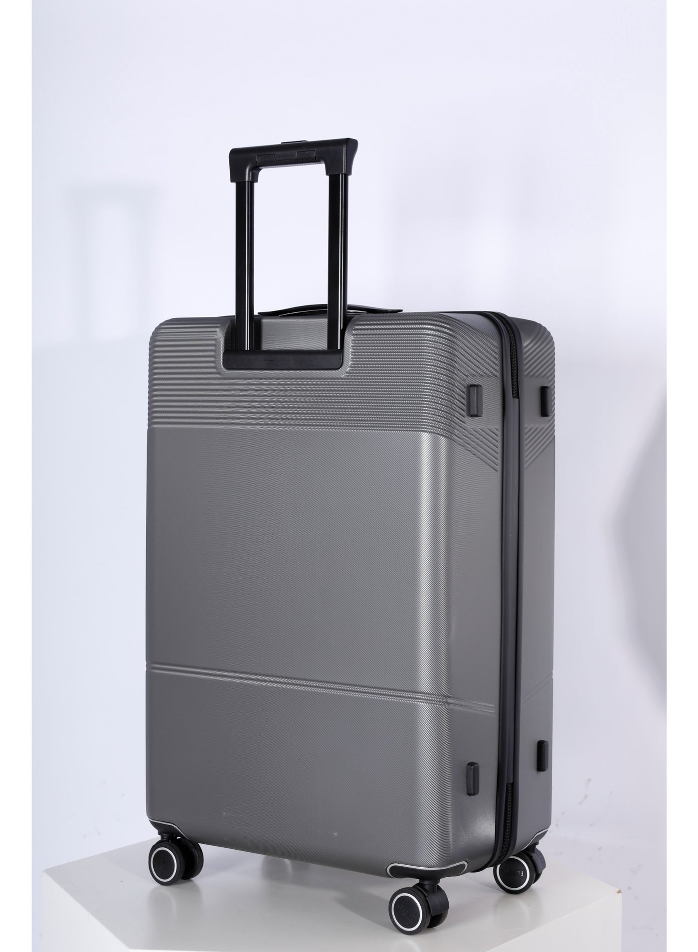 Flieger Luggage Carbon Elite | Best Price KSA | Riyadh, Jeddah