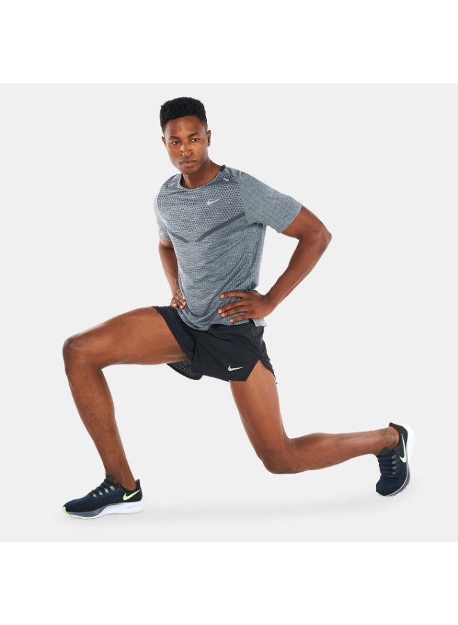 Nike Men's Nike Fast 4-Inch Shorts  - Image 3