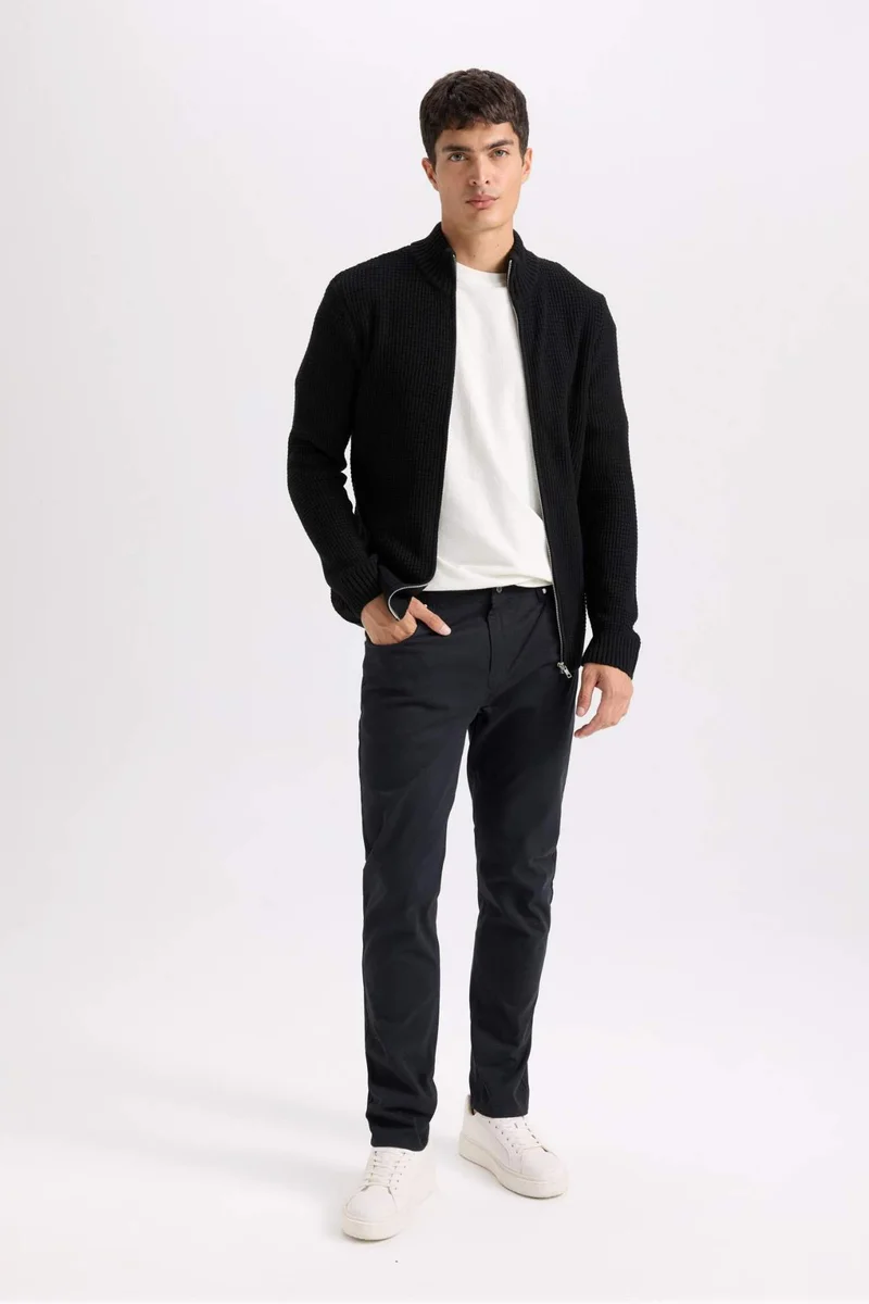 ديفاكتو Slim Fit Super Skinny Leg Black Chino Pants