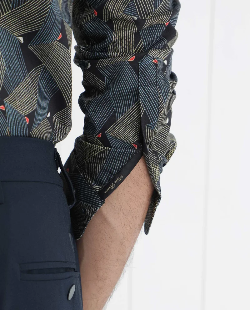 Rare Rabbit Rare Rabbit Men's Nant Black Cotton Viscose Fabric Geometric Print Full Sleeves Shirt
