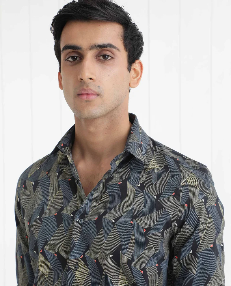 Rare Rabbit Rare Rabbit Men's Nant Black Cotton Viscose Fabric Geometric Print Full Sleeves Shirt