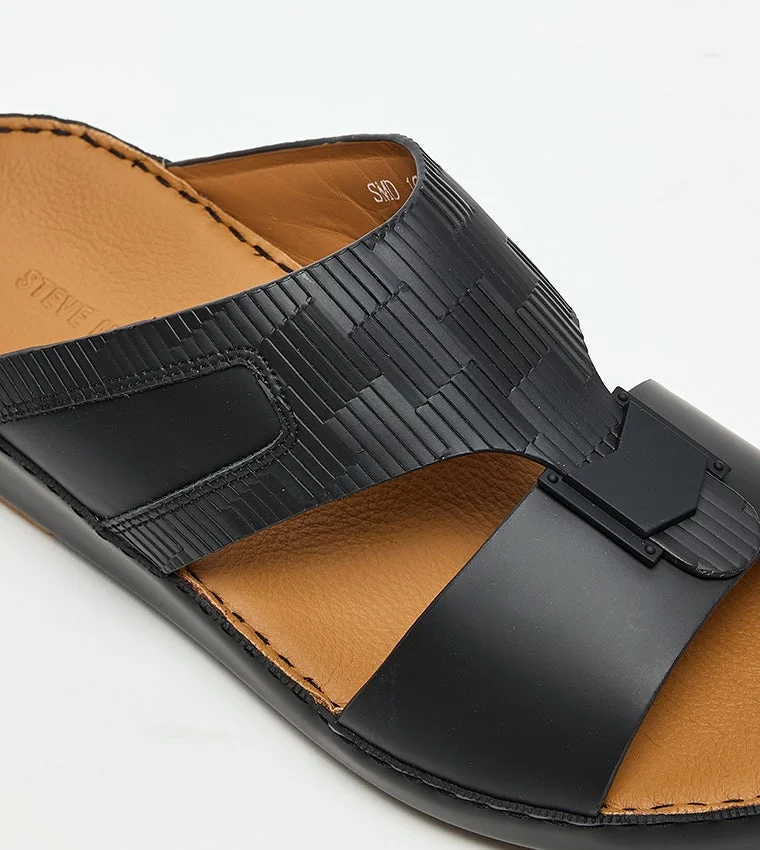 ستيف مادن صنادل متعددة الأشرطة