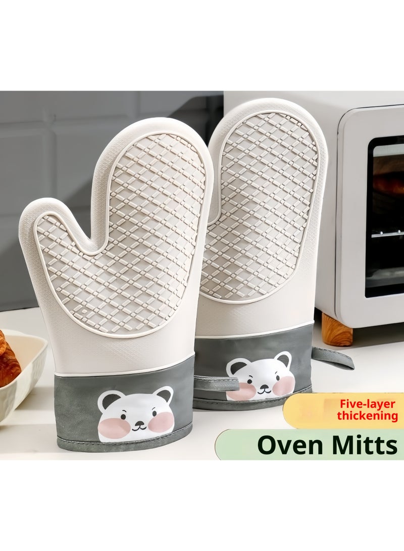 Cute Bear Silicone Oven Mitts - Heat Resistant & Anti-Slip, Microwave/Oven Safe, Essential Kitchen Tool - Image 1