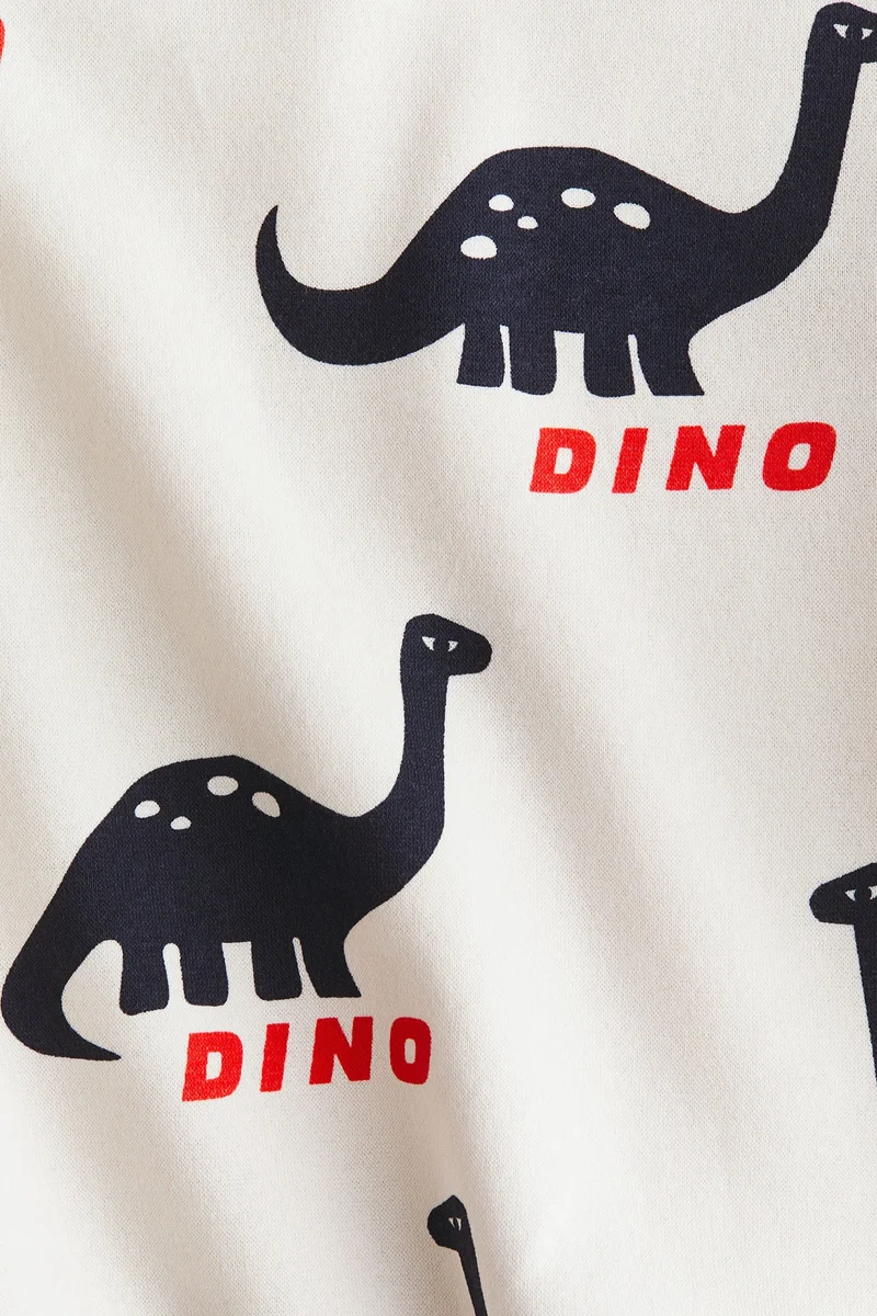 اتش اند ام بلوزة بطبعة مميزة