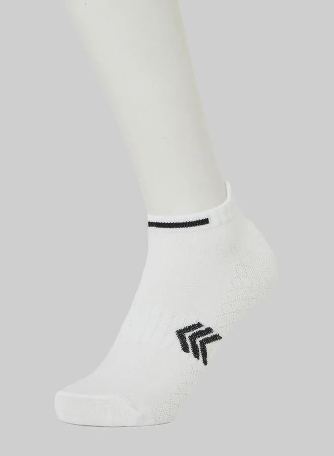 Styli  Pack of 3- Striped Detail Ankle Socks for Men | Best Price UAE
