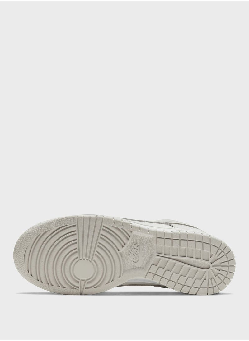 Nike - Dunk Low - Image 1
