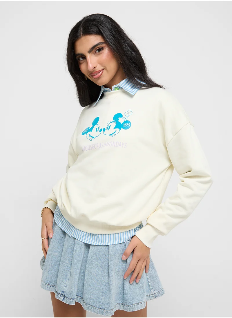 ديزني Mickey & Friends Oversize Graphic Sweatshirt