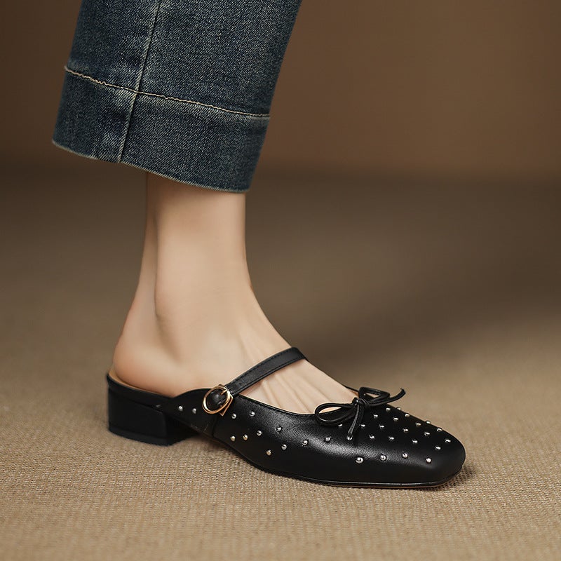 Foreign Orders 2025 Casual Low-Heeled 33-43 Large Size Square Toe Rivet Outdoor Toe Slippers - Image 2