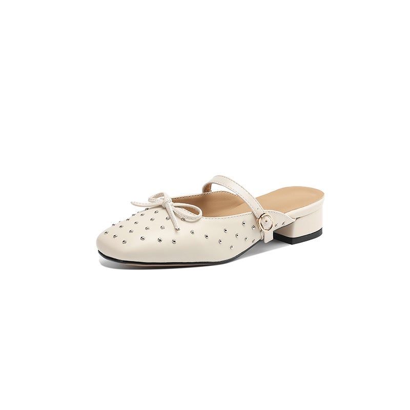 Foreign Orders 2025 Casual Low-Heeled 33-43 Large Size Square Toe Rivet Outdoor Toe Slippers - Image 1