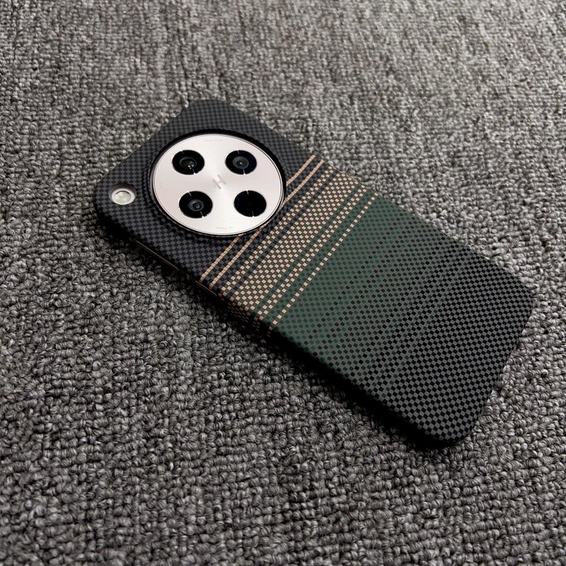 Magnetic Matte PC Half-Wrap Phone Case with Shockproof Heat Dissipation and Anti-Fingerprint Protection - Image 1