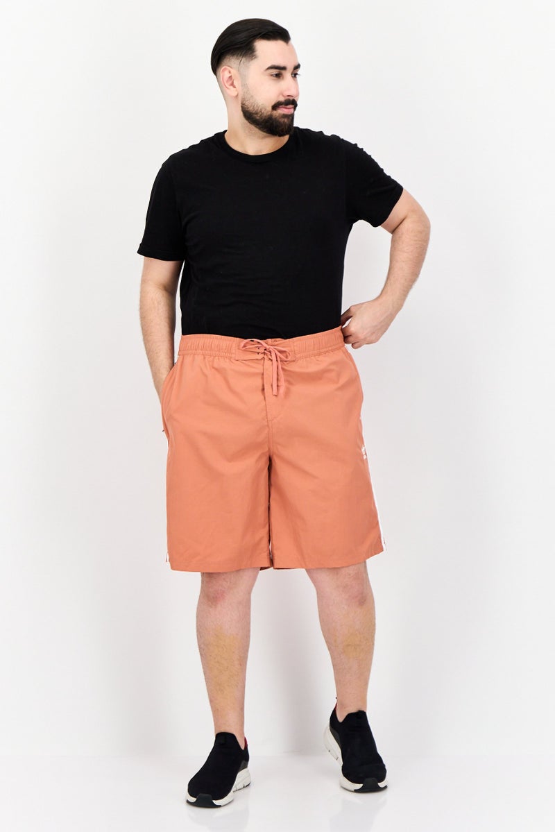 Adidas شورتات تدريب رياضية للرجال بشعار العلامة التجارية، بني - Image 2