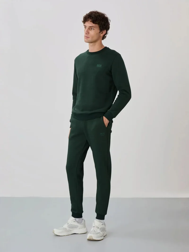 تومي لايف TOMMY Men's Cotton-Polyester Fleece Sweatshirt And Pants Set