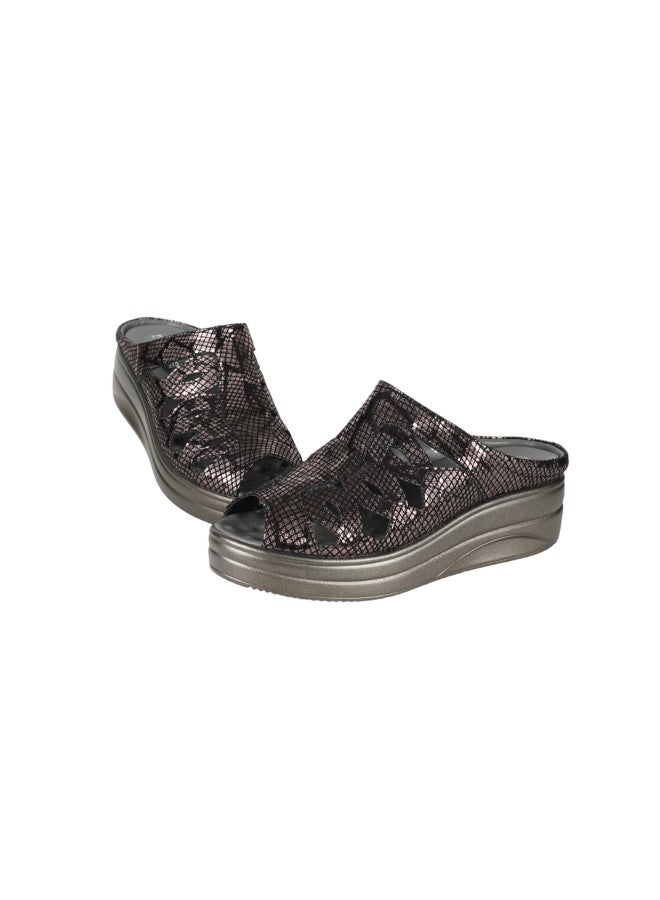 Michelle Morgan 092-2864 Michelle Morgan Ladies Casual Sandals 2513-20 Pewter - Image 3