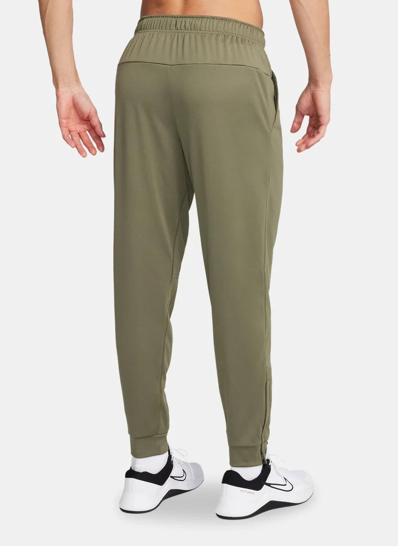Nike Men's Totality Dri-FIT Versatile Training Pants