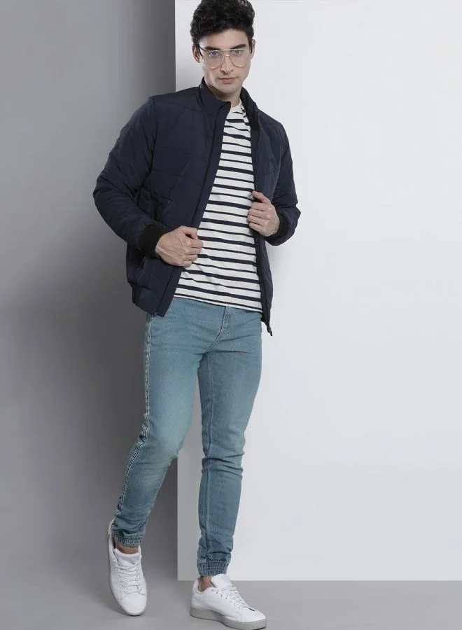 شركة المرآب الهندية Men Slim Fit Solid Mid-Rise Stretchable Denim Joggers