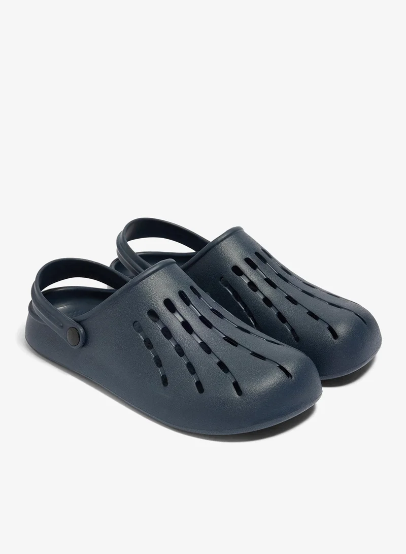 ماتلان Navy Essential Clogs