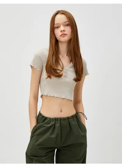 KOTON Crop T-Shirt Short Sleeve Cotton Buttoned V Neck