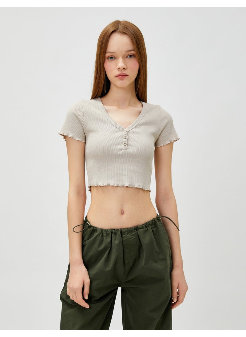 Crop T-Shirt Short Sleeve Cotton Buttoned V Neck - pzsku/ZAFED1E75055217DA93C4Z/45/_/1728059414/814ec863-f0f6-4c8f-bbeb-d35d14c65b5e