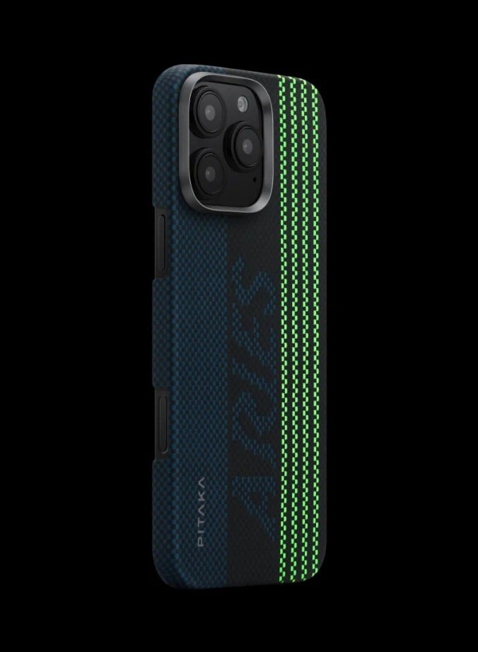 بيتاكا جراب Aries Tactile Woven لهاتف iPhone 16 Pro Max / متوافق مع MagSafe / يتوهج في الظلام / مصنوع من ألياف الأراميد / مقاوم للخدش / نحيف وخفيف الوزن / غطاء شحن لاسلكي / جراب من ألياف الكربون - بطاقة ائتمان - Image 3