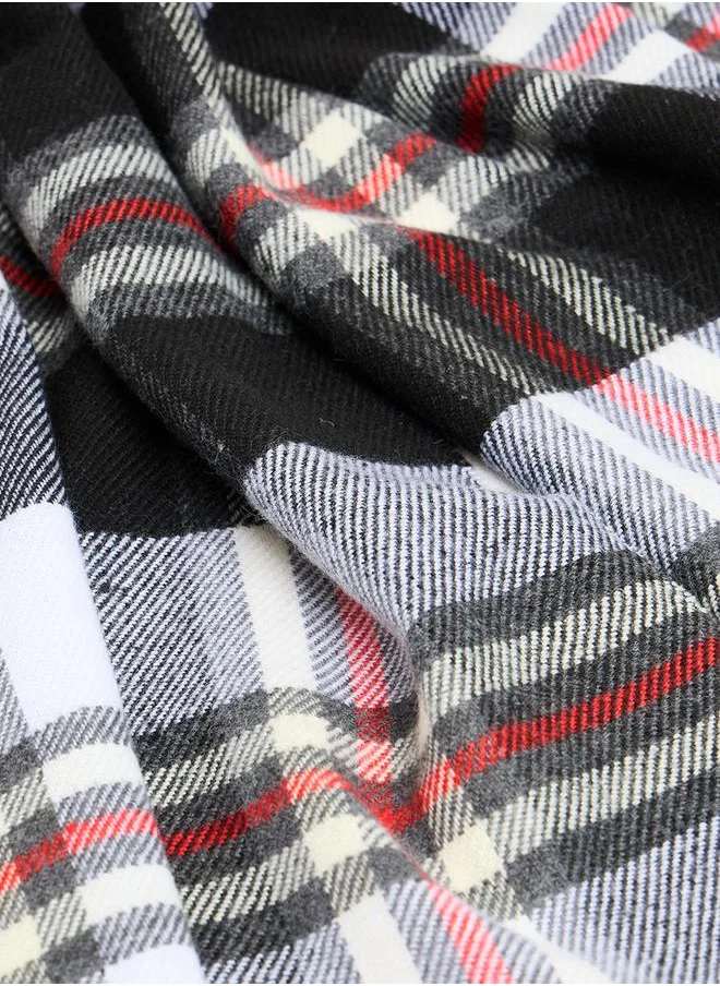 ستايلي Checked Scarf with Fringe Detail