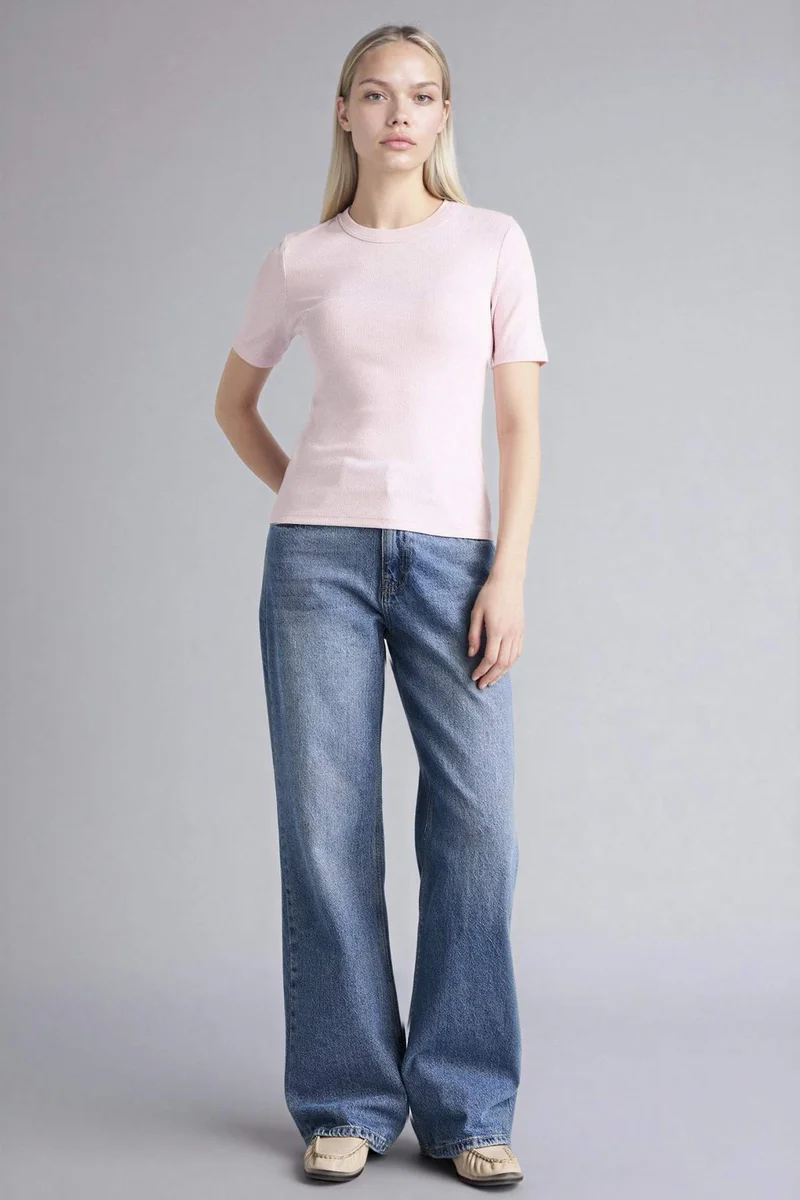 ديفاكتو Slim Fit Crew Neck Basic Camisole Short Sleeve T-Shirt