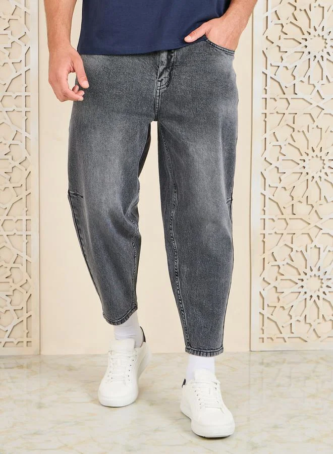 ستايلي Mid Wash Balloon Fit Knee Dart Jeans