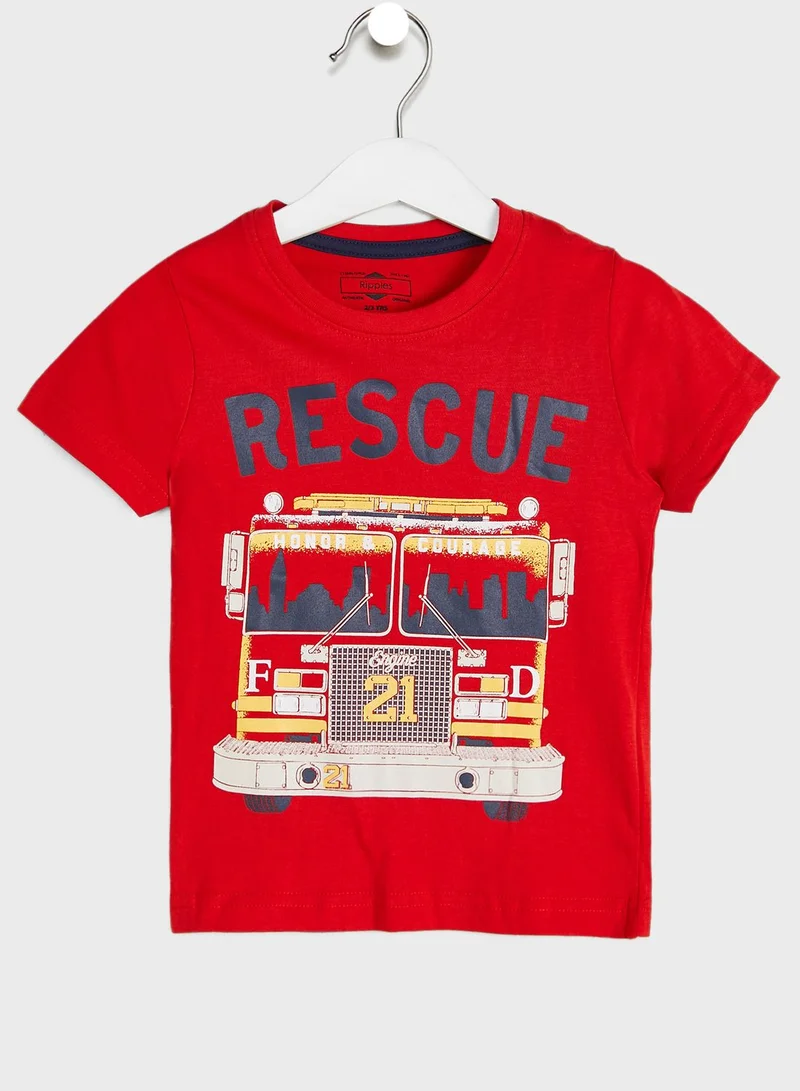 ريبلز مع نمشي Round Neck Graphic T-Shirt