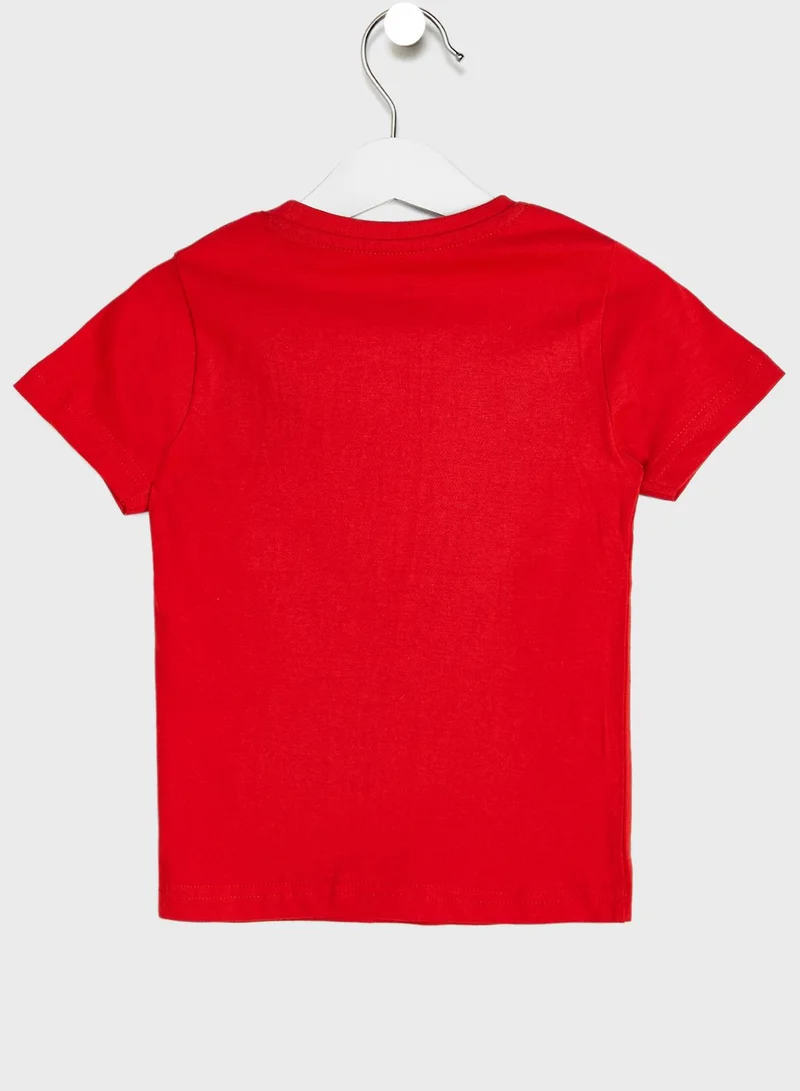 ريبلز مع نمشي Round Neck Graphic T-Shirt
