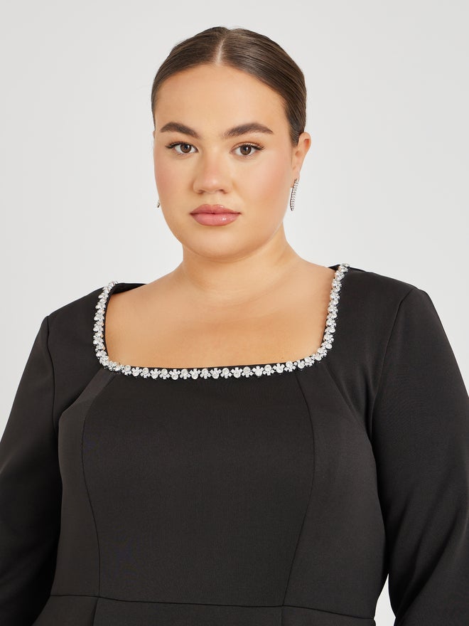 Styli Square Neck Dress  - Image 4